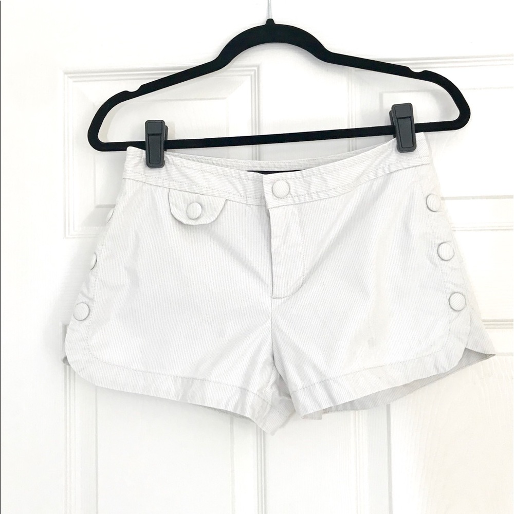 MARC JACOBS SHORTS